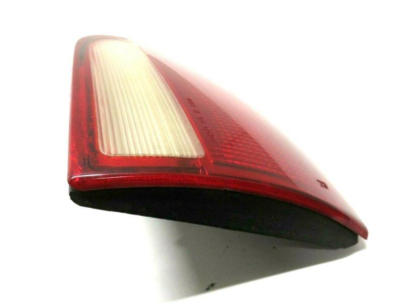 1995-1999 Chevrolet Cavalier Passenger Tail Light Lid Mounted RH OEM 95-99
