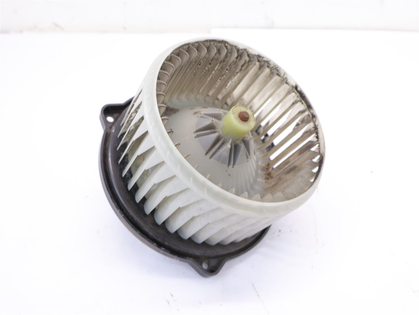 2005-2009 Subaru Legacy GT & Outback Blower Motor Fan Assembly OEM 05-09