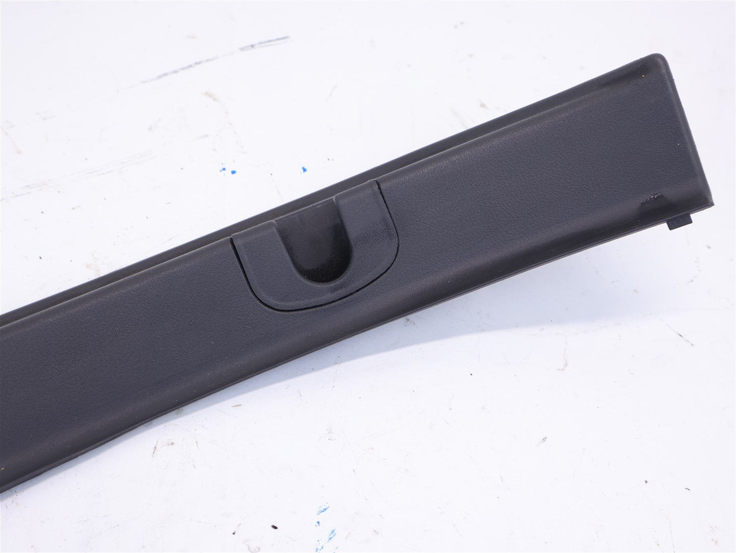 2010-2014 Subaru Legacy Outback Passenger Rear Door Sill Trim RH 94061AJ06A