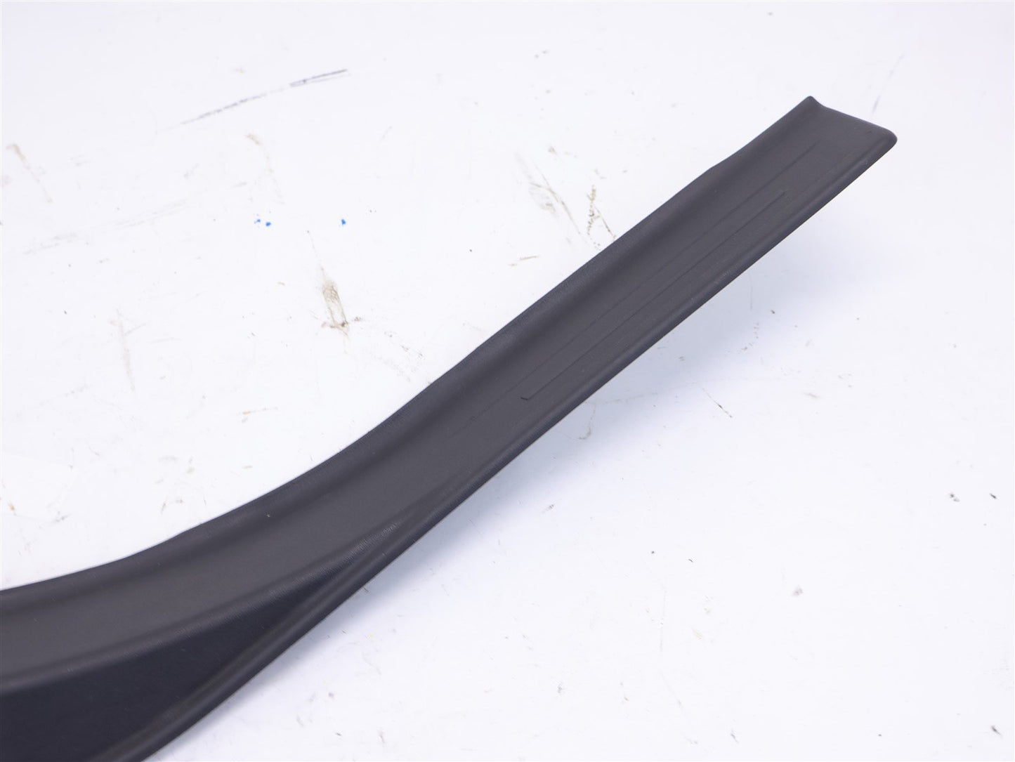 2010-2014 Subaru Legacy Outback Passenger Rear Door Sill Trim RH 94061AJ06A