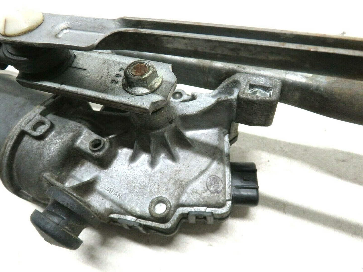 2006 2007 Mazdaspeed6 Front Wiper Motor & Linkage Transmission Speed6 06 07 OEM