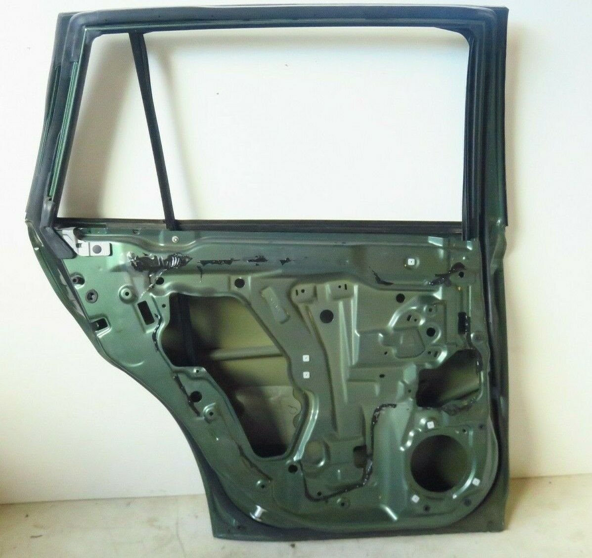 10-14 Subaru Outback Driver Rear Door Shell LH Left Green F4T 2010-2014