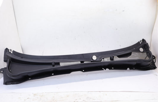 2009-2013 Subaru Forester Wiper Windshield Vent Cowl Trim Panel 09-13