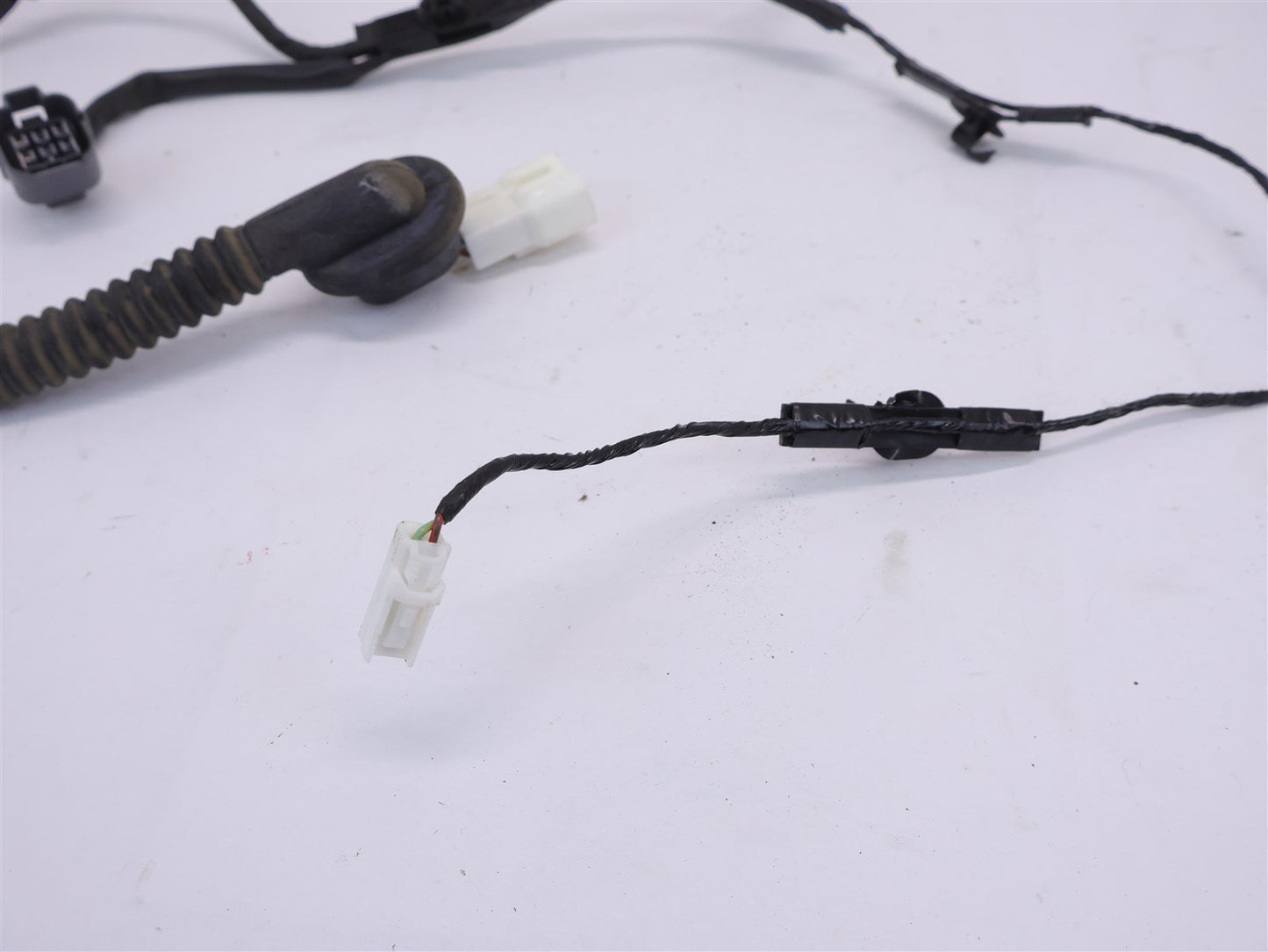2009-2013 Subaru Forester Passenger Door Wiring Harness Rear 81822SC000 RH 09-13
