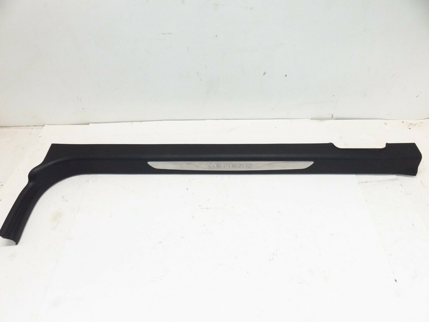 2009-2012 Hyundai Genesis Coupe Driver Door Sill LH Trim 85871-2M100 09-12