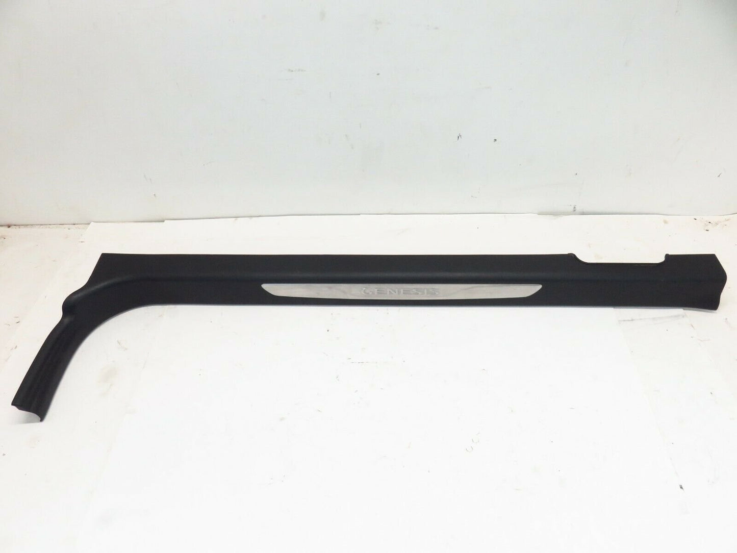 2009-2012 Hyundai Genesis Coupe Driver Door Sill LH Trim 85871-2M100 09-12