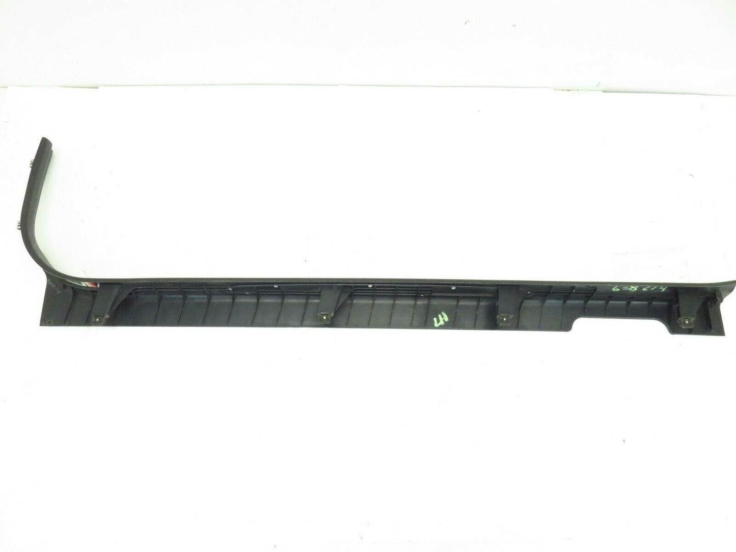 2009-2012 Hyundai Genesis Coupe Driver Door Sill LH Trim 85871-2M100 09-12