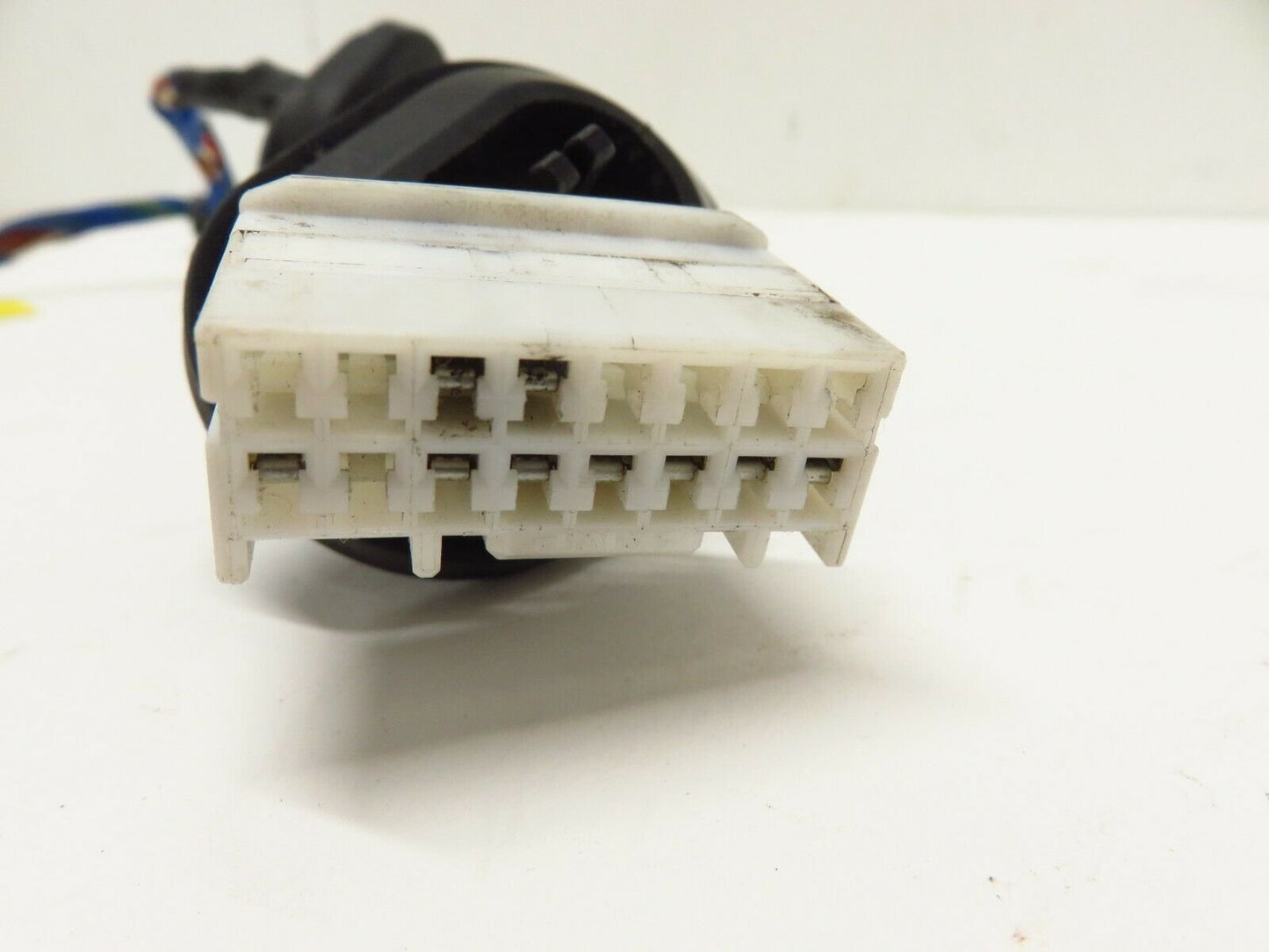 2013-2016 Hyundai Veloster Passenger Rear Door Wiring Harness RH 91660-2V010