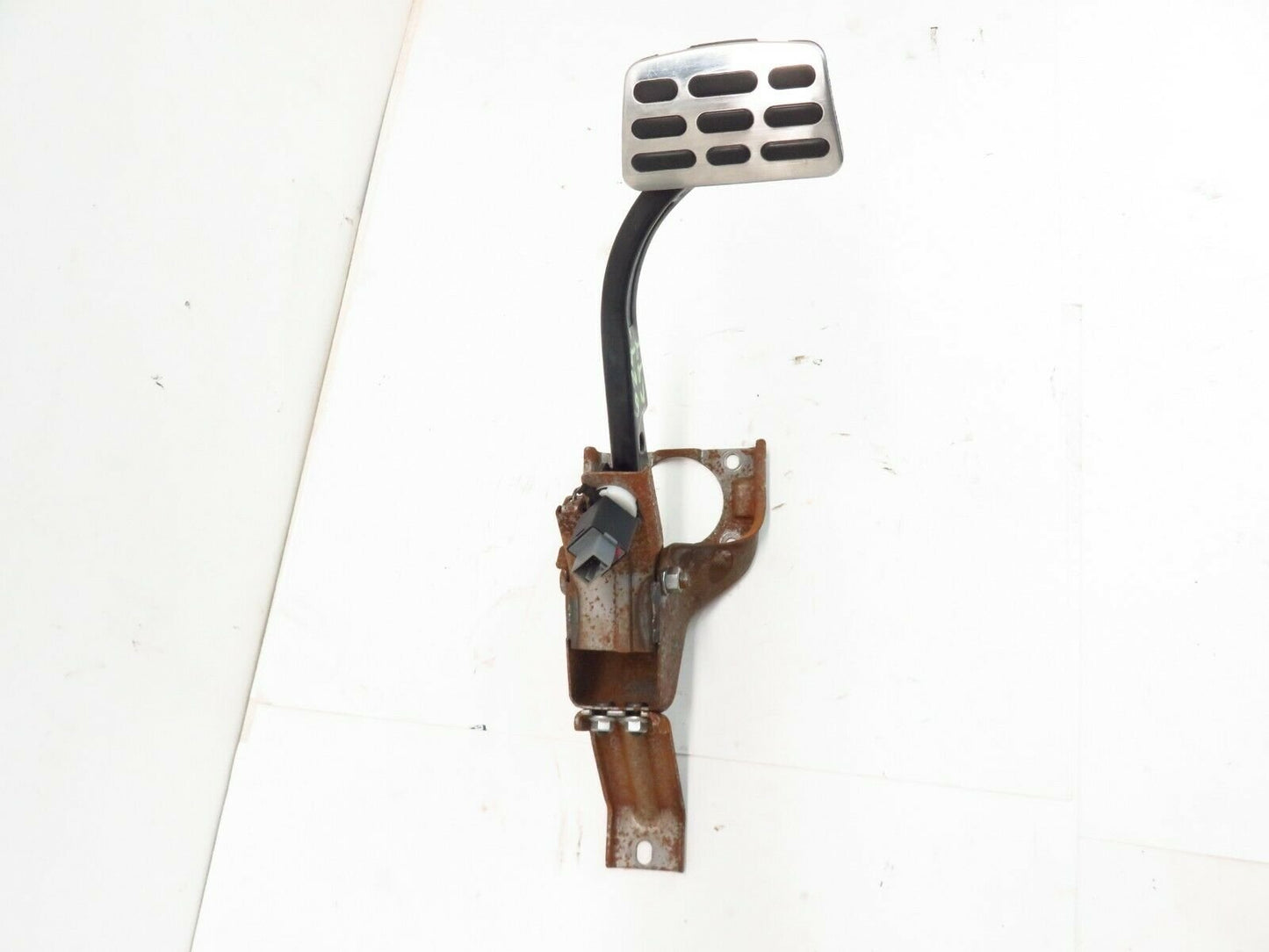 2013 Hyundai Veloster Turbo Brake Pedal Stop Automatic Trans OEM 2012-2016