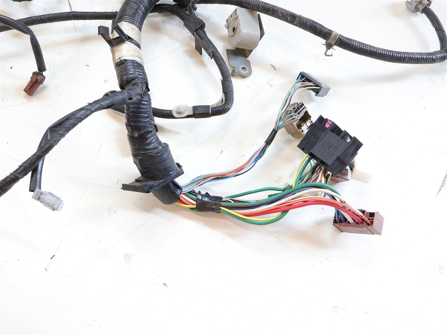 2013 Subaru XV Crosstrek Engine Bay Wiring Harness Compartment 81402FJ011 OEM 13