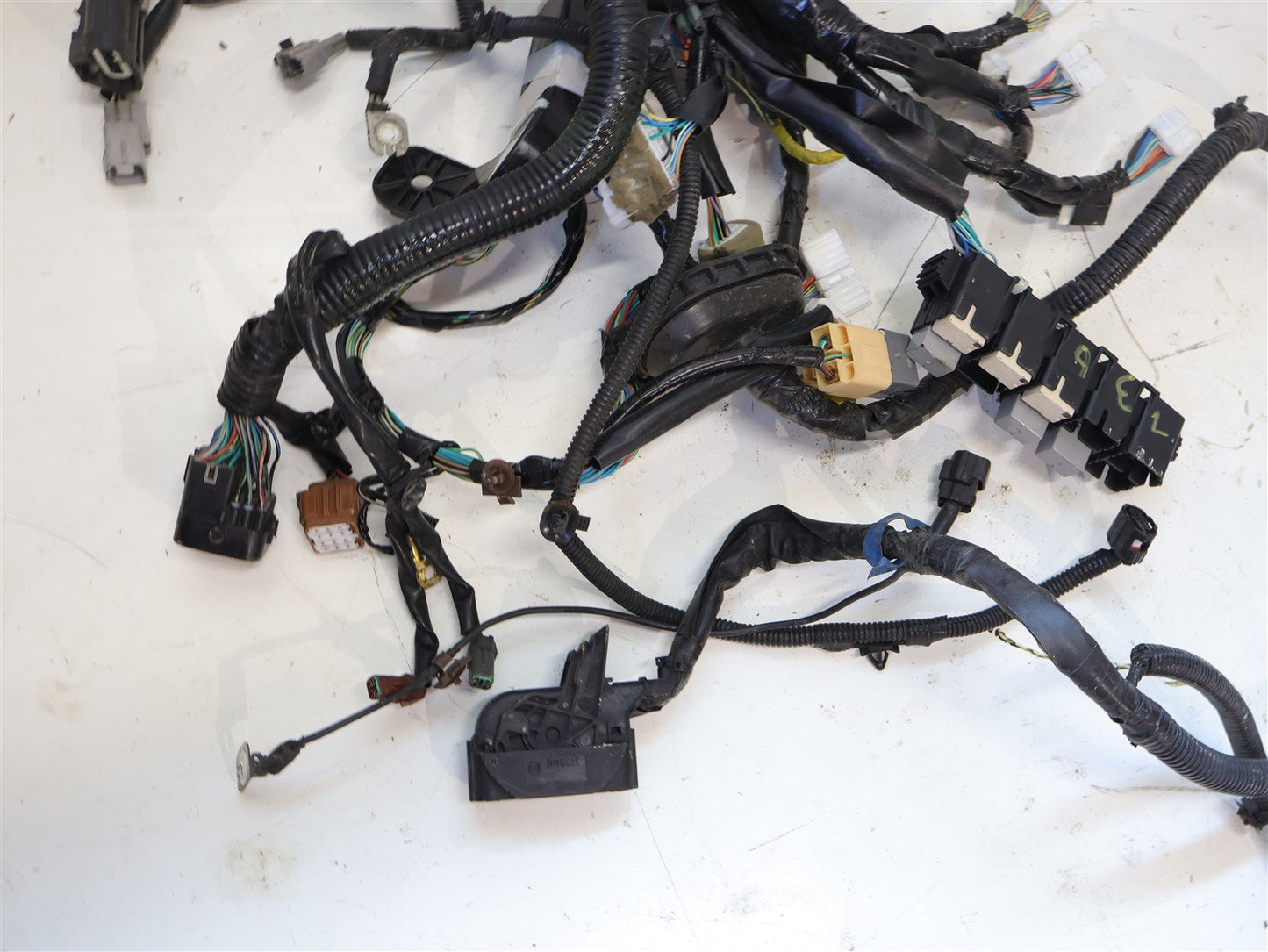 2013 Subaru XV Crosstrek Engine Bay Wiring Harness Compartment 81402FJ011 OEM 13