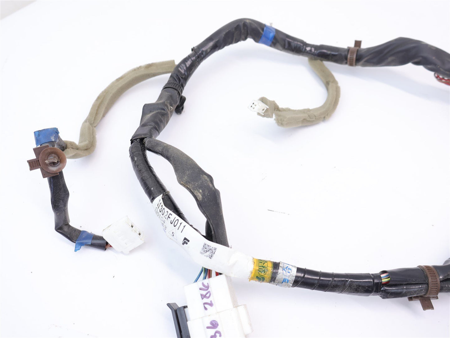 2013-2014 Subaru XV Crosstrek Dash Wiring Harness 81302FJ011 Instrument 13-14