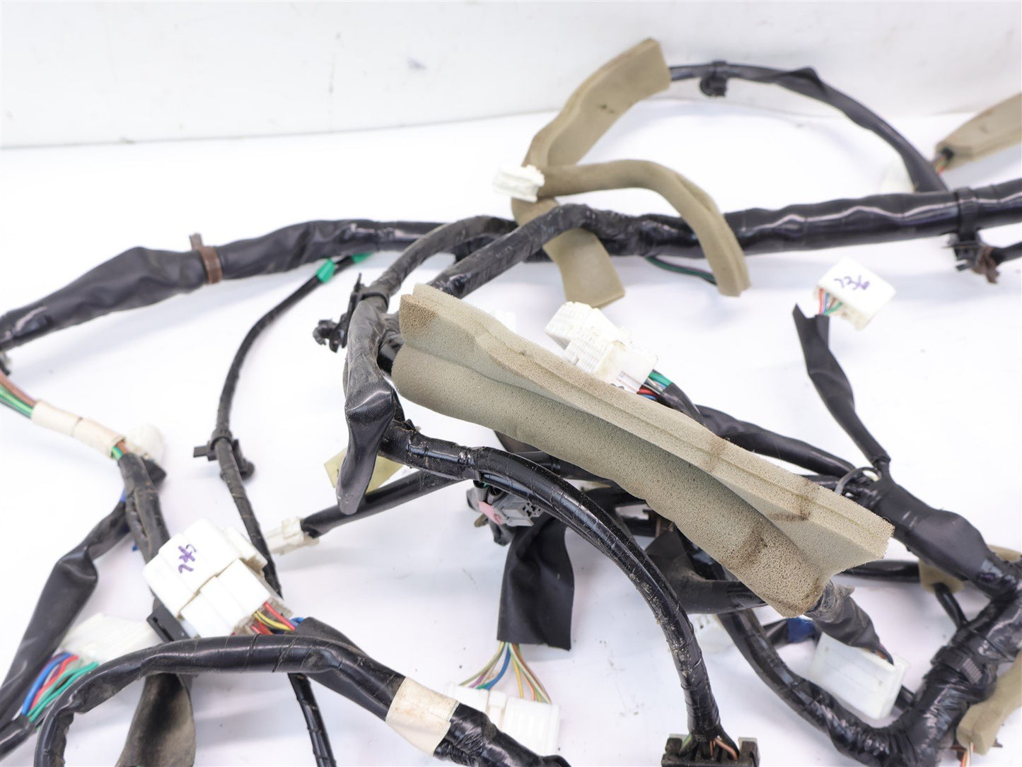 2013-2014 Subaru XV Crosstrek Dash Wiring Harness 81302FJ011 Instrument 13-14