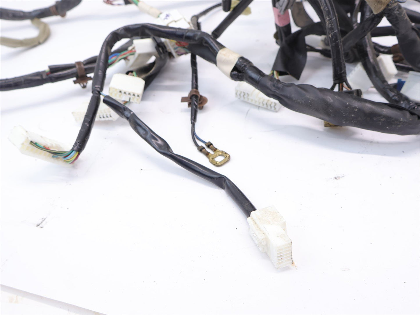 2013-2014 Subaru XV Crosstrek Dash Wiring Harness 81302FJ011 Instrument 13-14