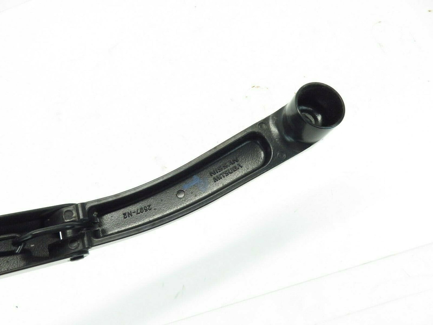 2018 2021 Nissan Kicks Passenger Front Wiper Arm Windshield RH Right OEM 18-21