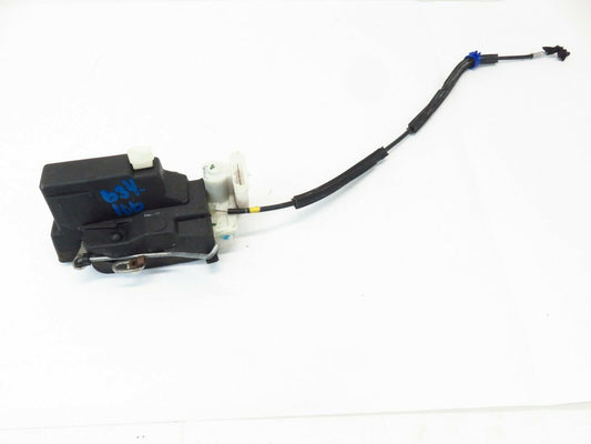 2006 Maserati Quattroporte Passenger Front Door Lock Actuator RH M139 03-12