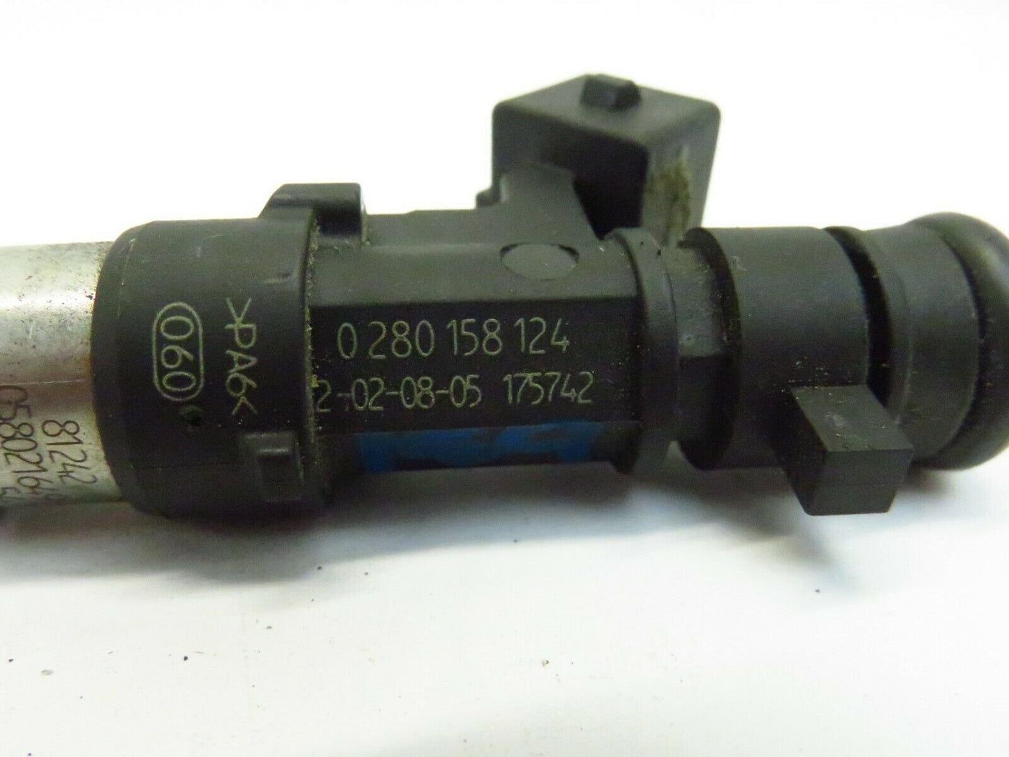 2004-2008 Maserati Quattroporte Fuel Injector 4.2L M139 OEM 04-08