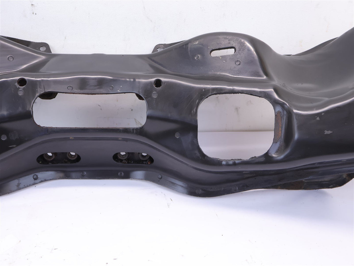 2005-2009 Subaru Legacy GT Front Subframe Engine Crade Crossmember 2.5L Turbo