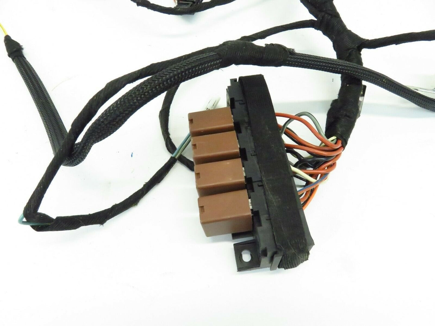 2006 Maserati Quattroporte Driver Rear Seat Wiring Harness 30808105 LH 06-2008