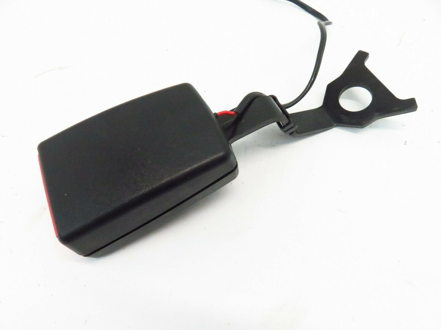 2006 Maserati Quattroporte Driver Rear Seat Belt Buckle LH Left OEM2003-2007
