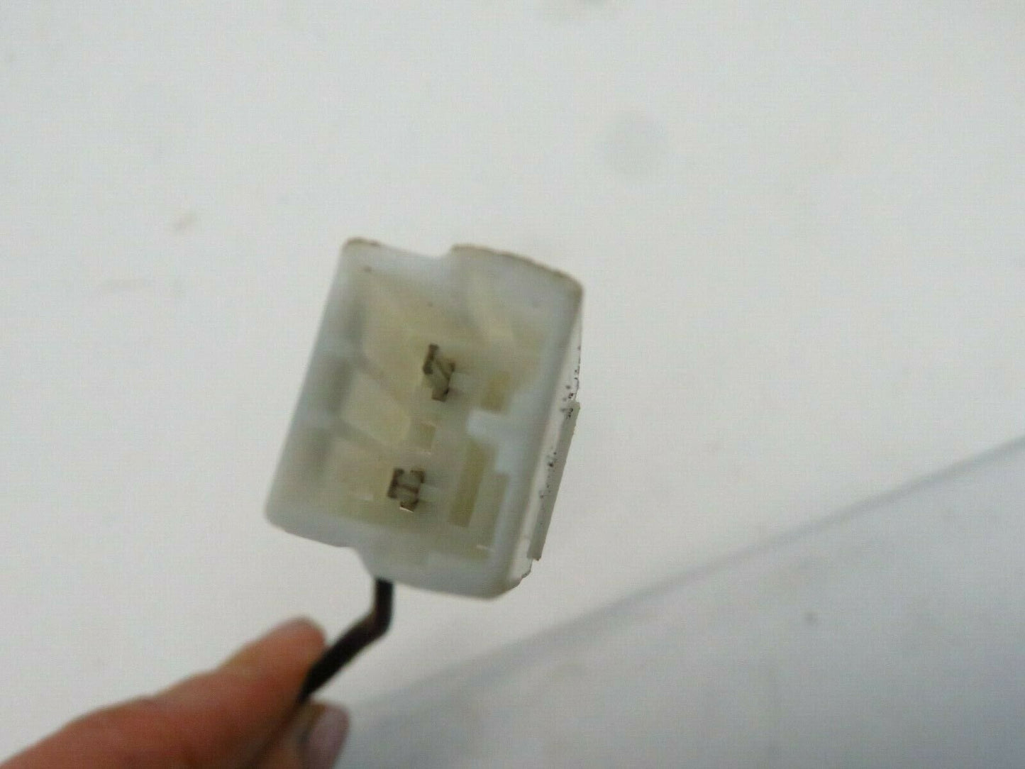 2006 Maserati Quattroporte Driver Rear Seat Belt Buckle LH Left OEM2003-2007