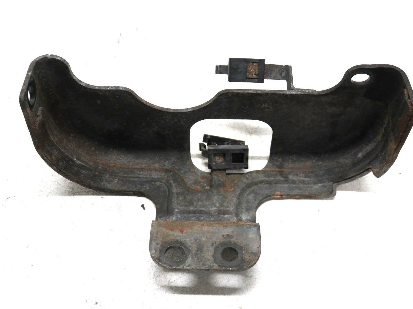 2005 Subaru Legacy Intake Manifold Fuel Injector Protector Cover Side OEM 05