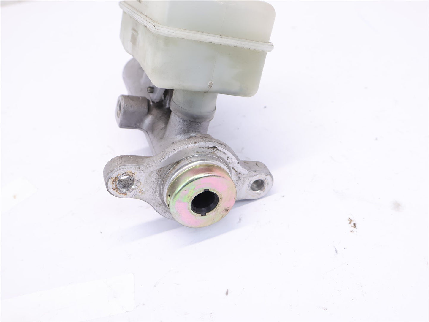 2006-2007 Subaru Impreza WRX Brake Master Cylinder 1" Fluid Reservoir 06-07