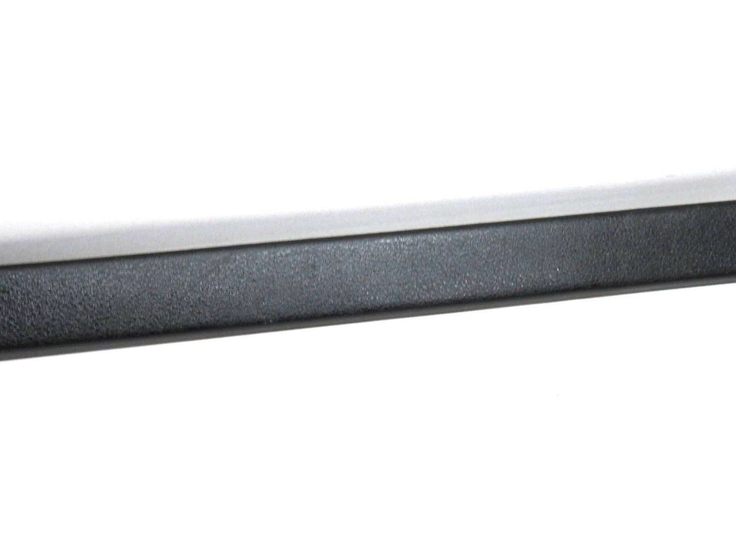 2005-2009 Subaru Outback XT Passenger Front Door Sill Trim Cover Step RH 05-09