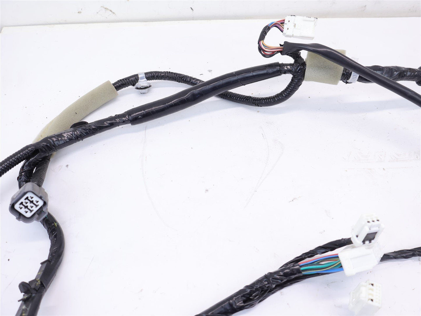 2016-2017 Subaru Crosstrek Driver Front Door Wiring Harness 81820FJ290 LH 16-17