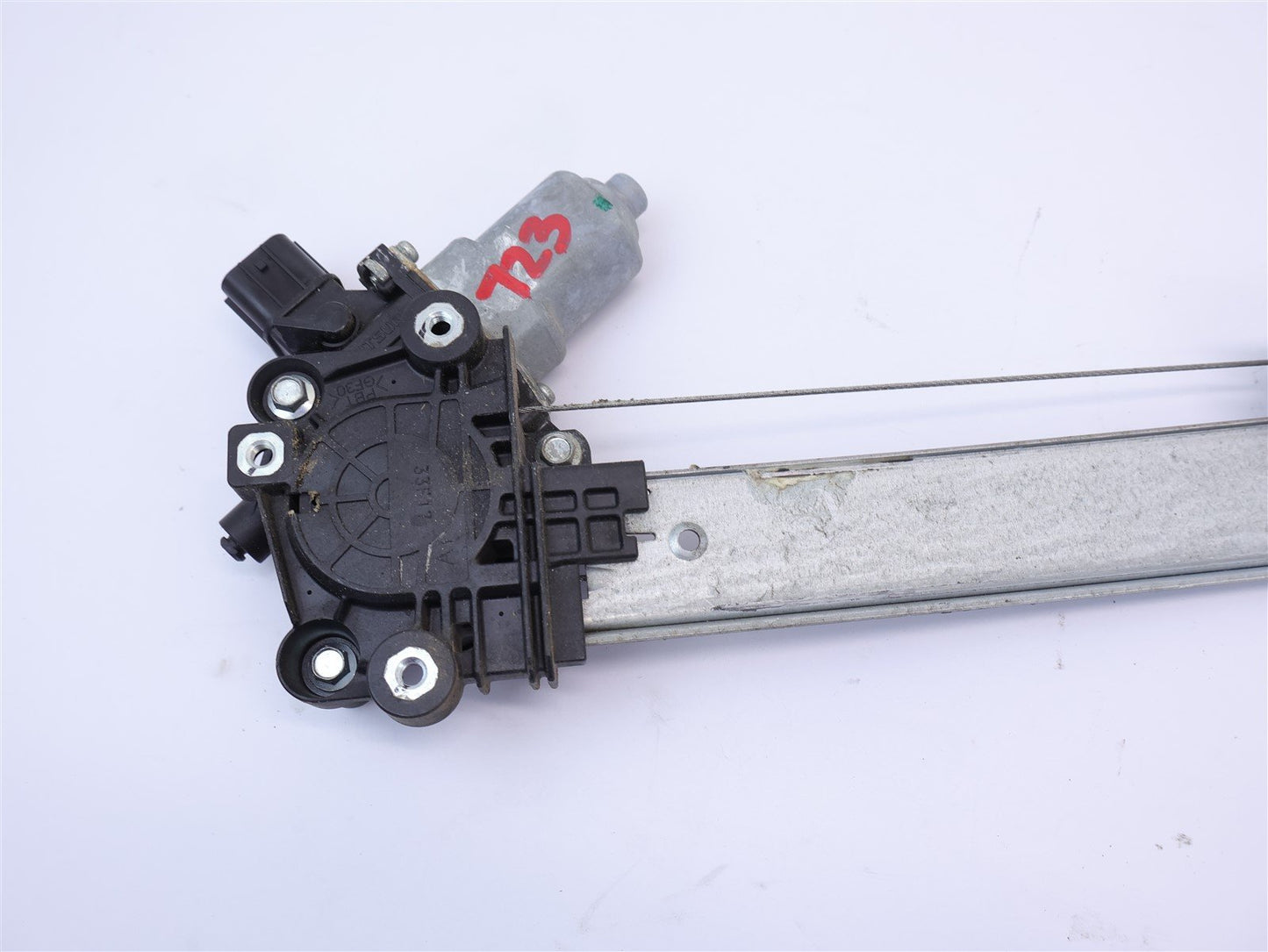 2013-2017 Subaru Crosstrek Passenger Front Window Motor Regulator RH Right OEM