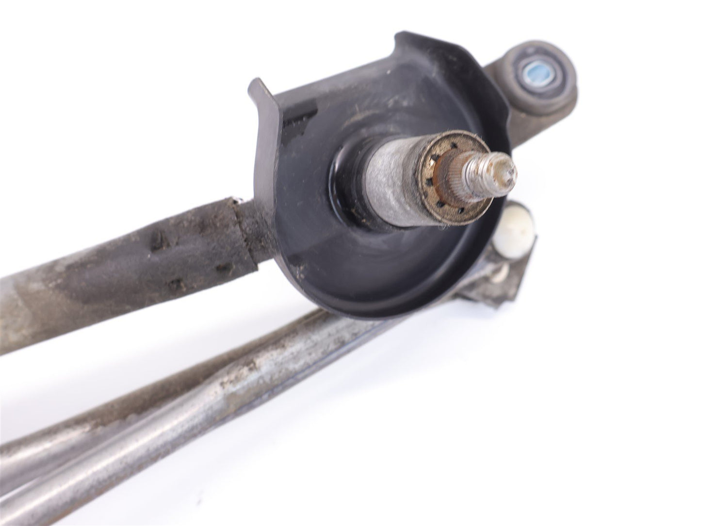 2013-2017 Subaru XV Crosstrek Front Windshield Wiper Motor & Linkage OEM
