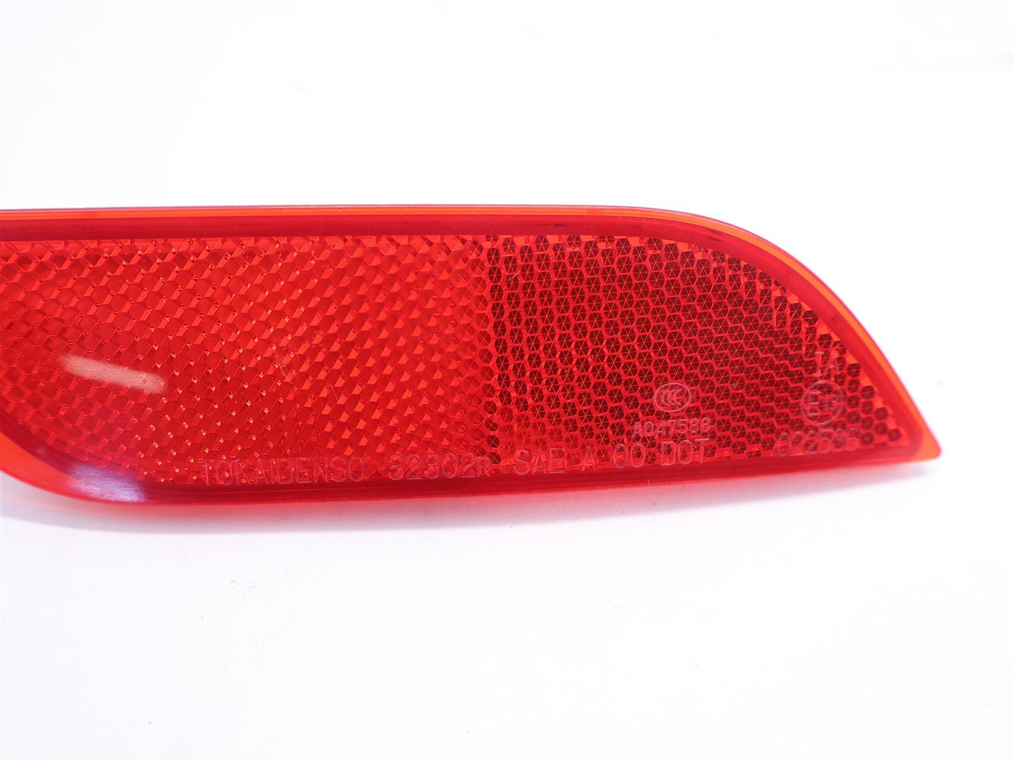 2013-2017 Subaru Crosstrek Rear Bumper Reflector Marker Passenger RH Side 13-17