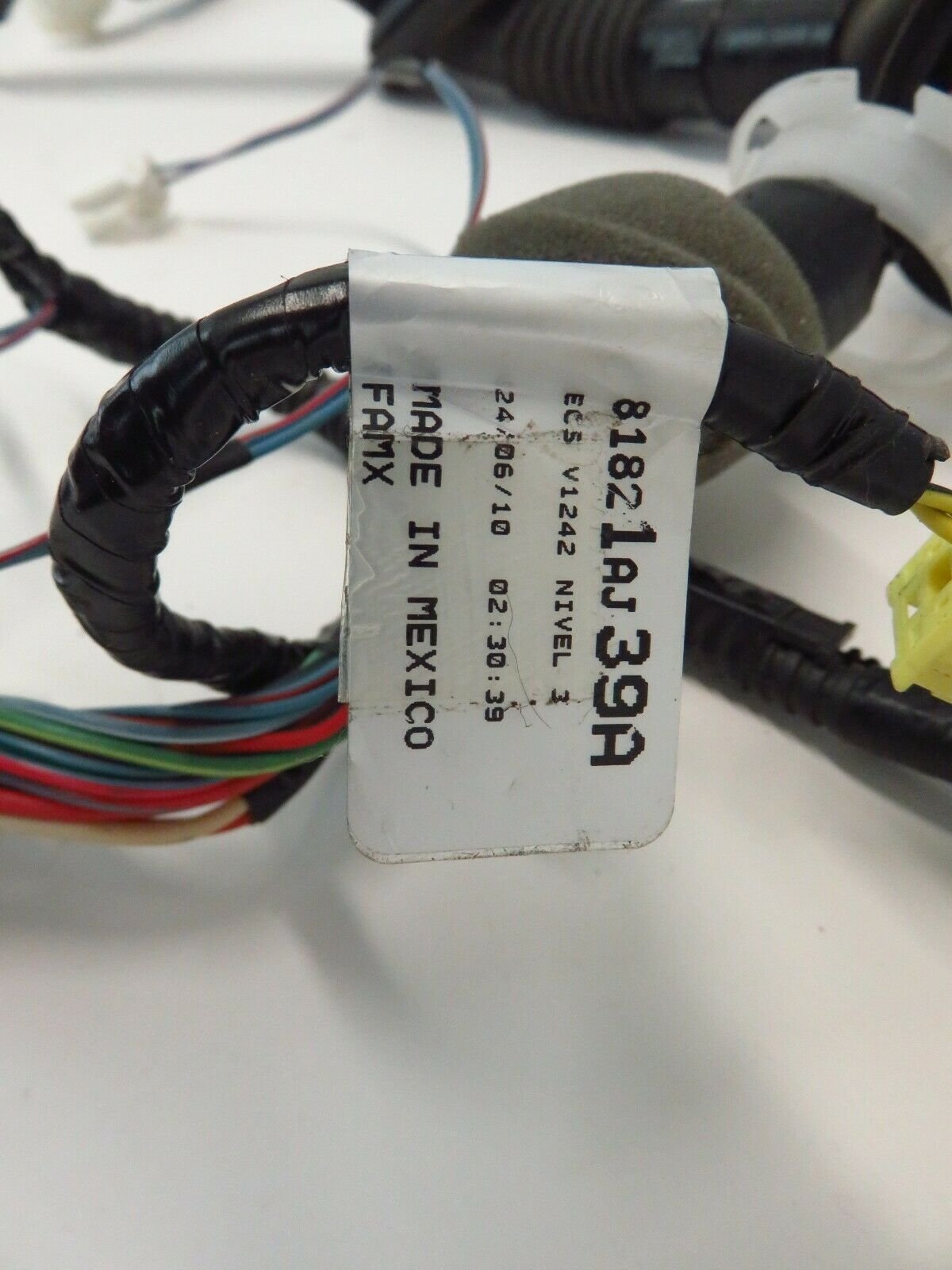 2011 Subaru Outback Passenger Front Door Wire Harness 81821AJ39A RH Side 11-2014