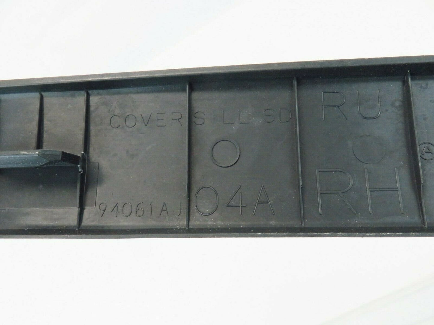 2011 Subaru Outback Passenger Rear Door Sill Trim 94061AJ04A RH Right 2010-2014