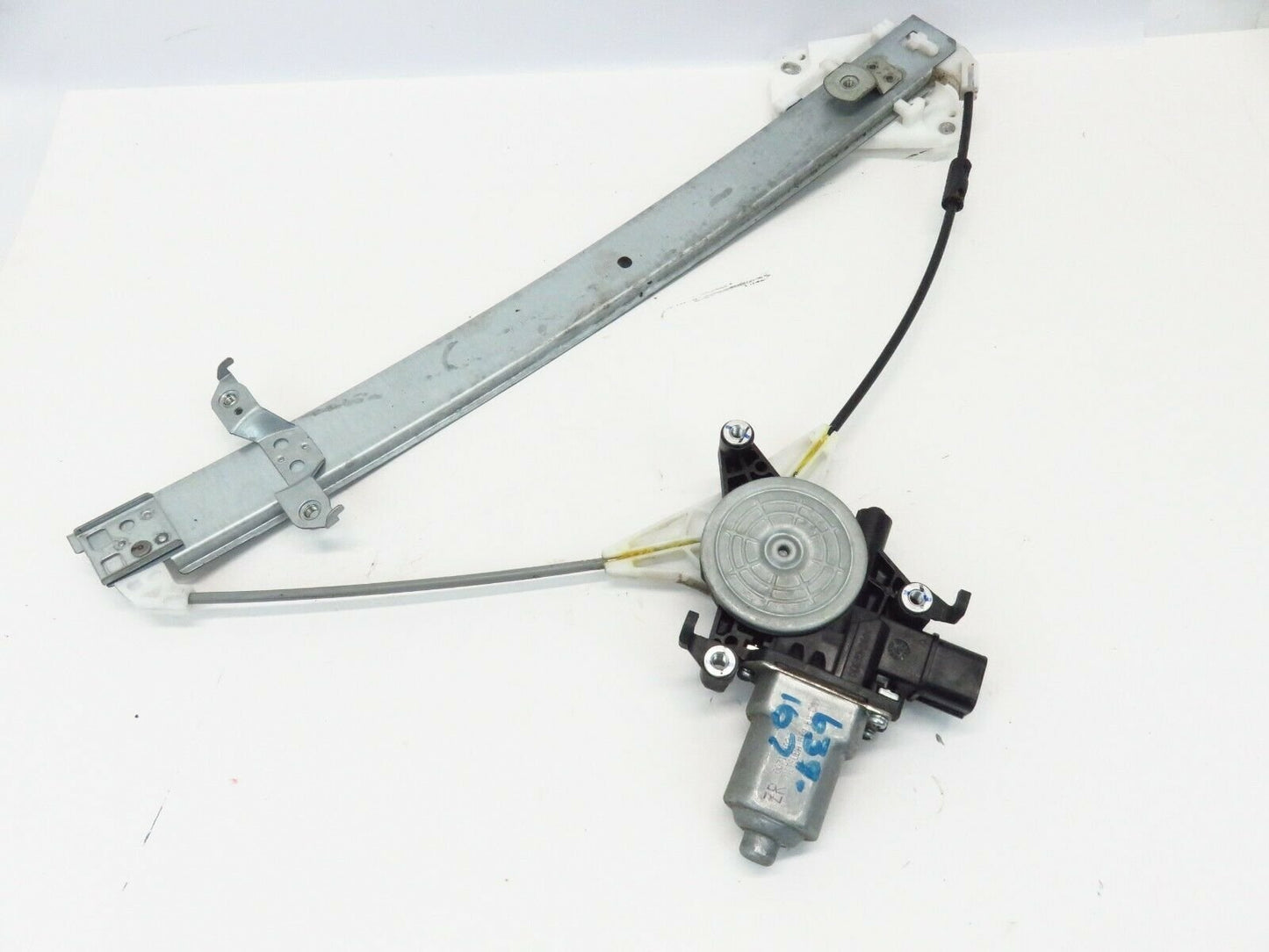 2011 Subaru Outback Passenger REAR Window Motor & Regulator RH OEM 2010-2014