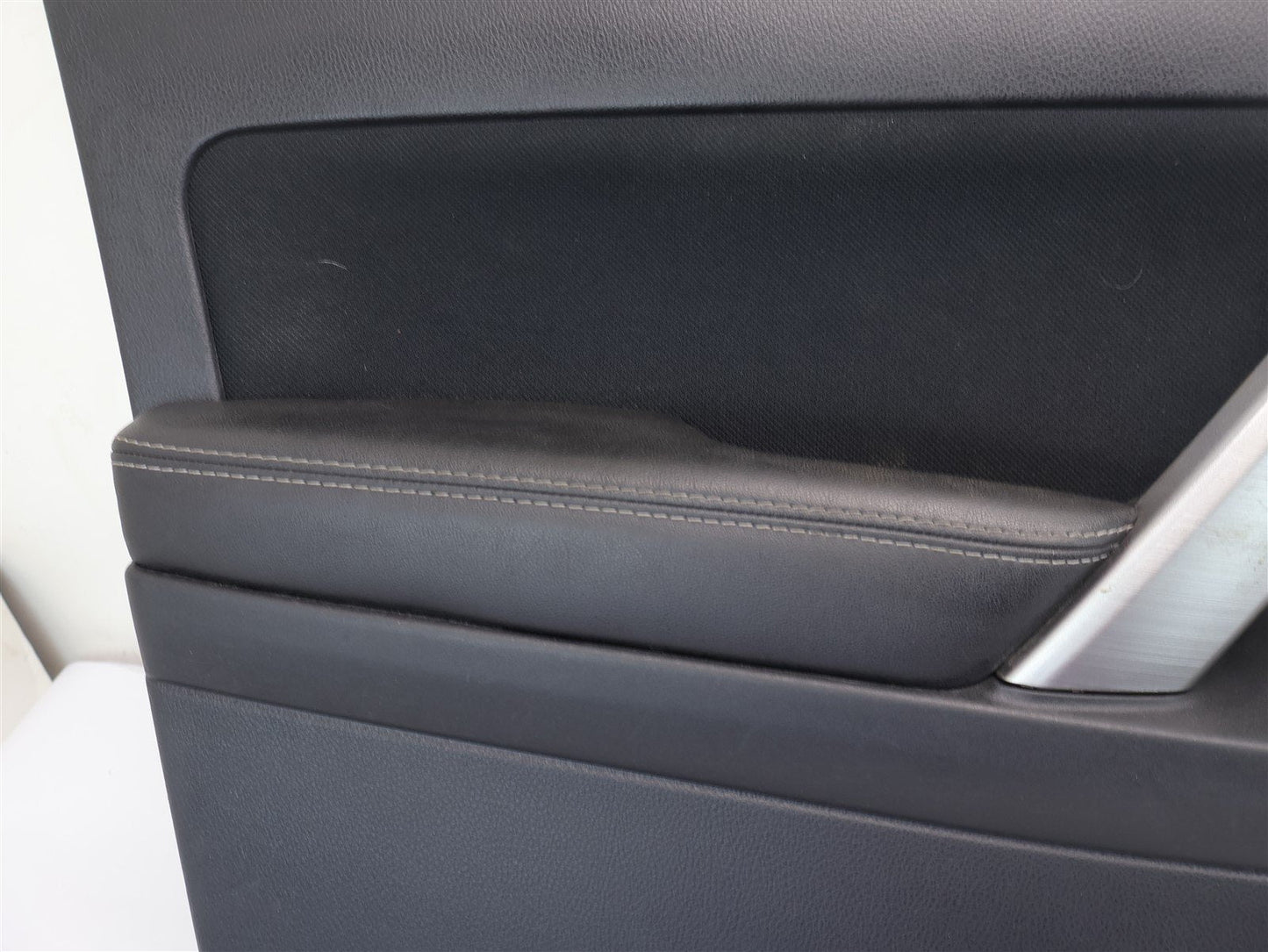2016 Subaru Forester Driver Front Door Panel Interior Card Trim Cover LH 14-16
