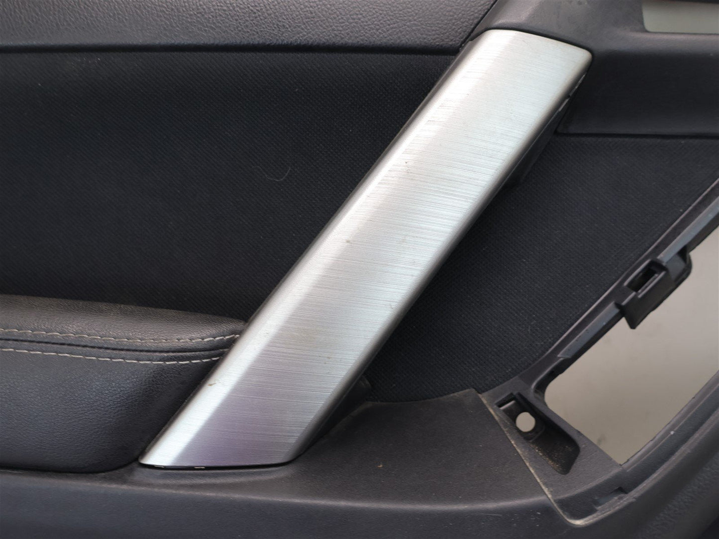 2016 Subaru Forester Driver Front Door Panel Interior Card Trim Cover LH 14-16