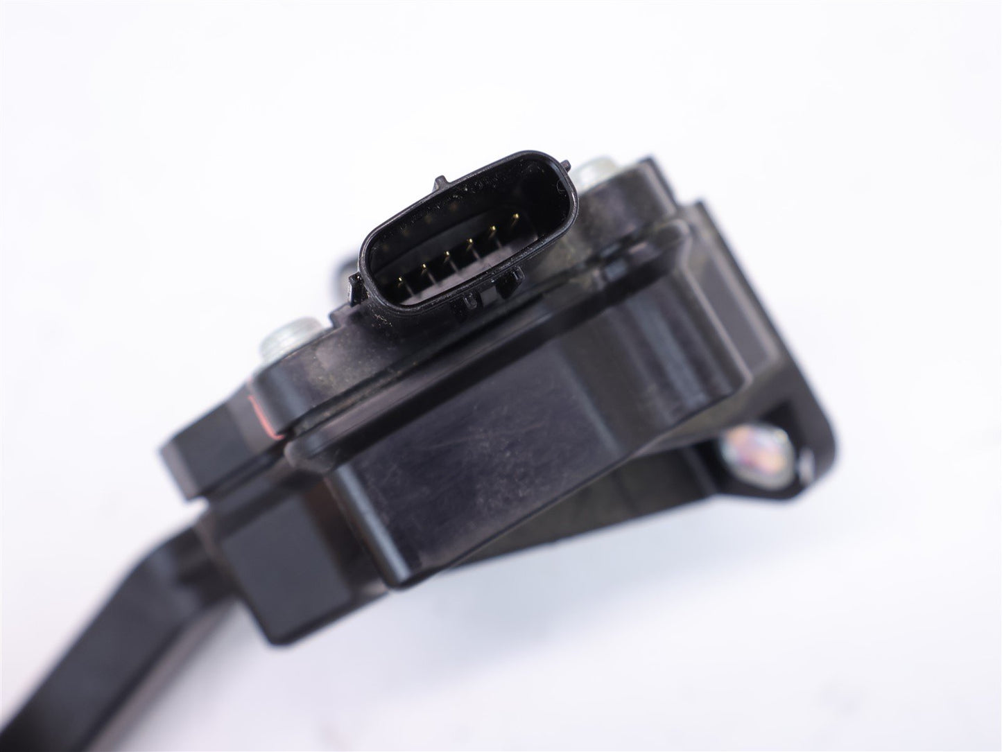 2014-2018 Subaru Forester Gas Pedal 36010FJ050 Fuel Accelerator OEM 14-18