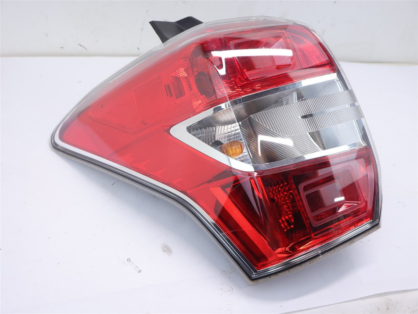 2014-2016 Subaru Forester Driver Tail Light Lamp LH Left OEM 14 15 16