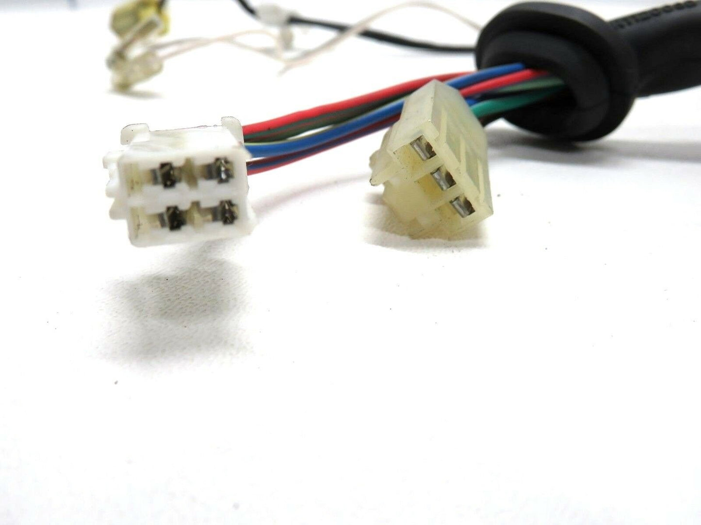 1998-2002 Subaru Forester Rear Door Wiring Harness 81822FC000 Driver LH Left OEM