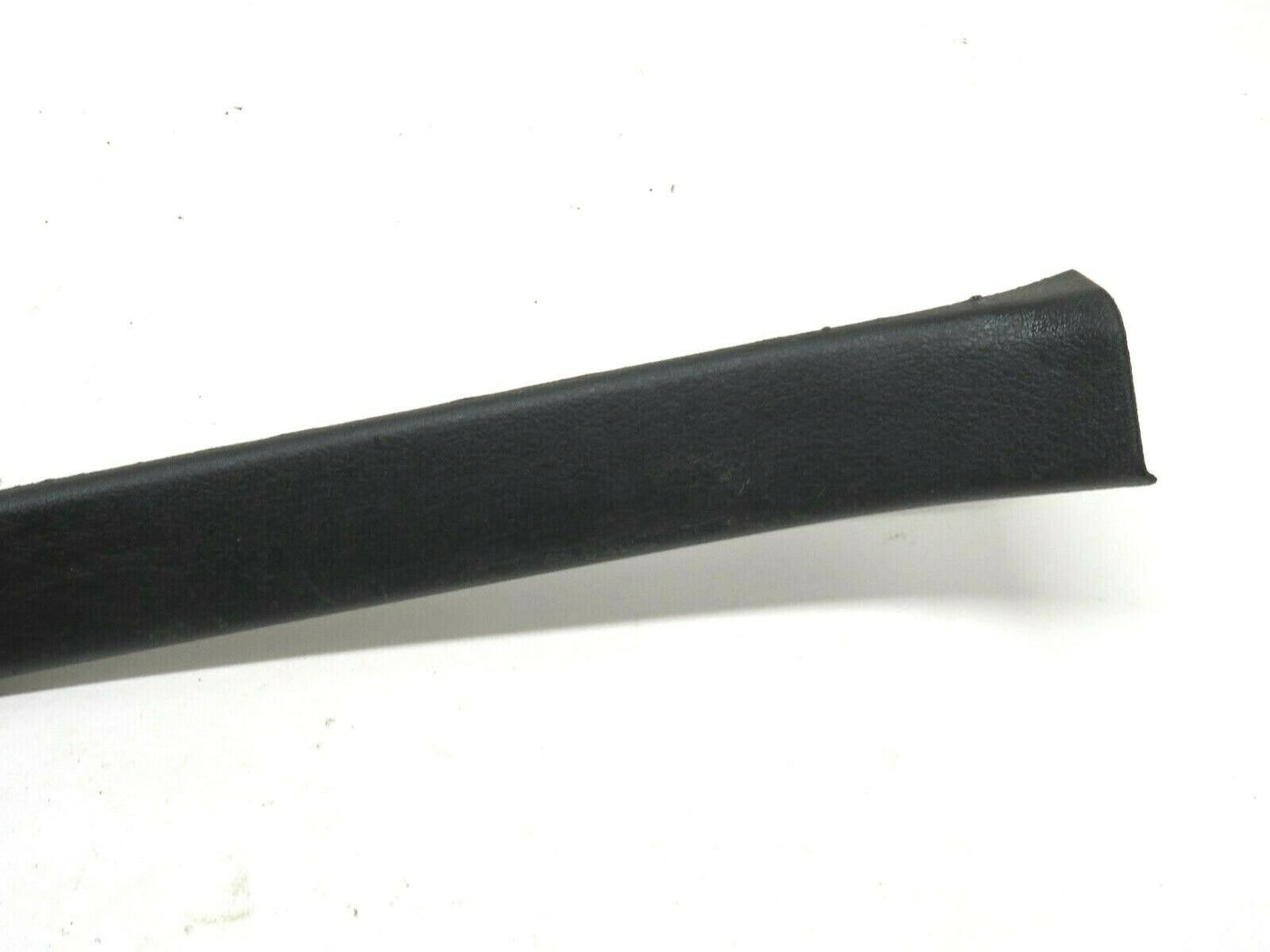 2005-2009 Subaru Legacy Passenger Rear Door Sill Trim 94061AG04A RH Black