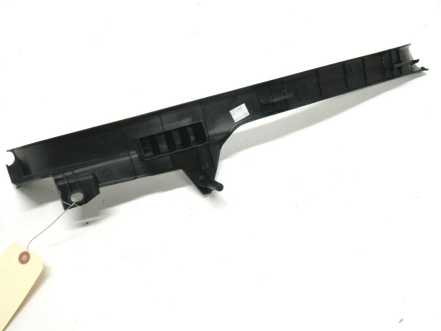 2005-2009 Subaru Legacy Passenger Rear Door Sill Trim 94061AG04A RH Black