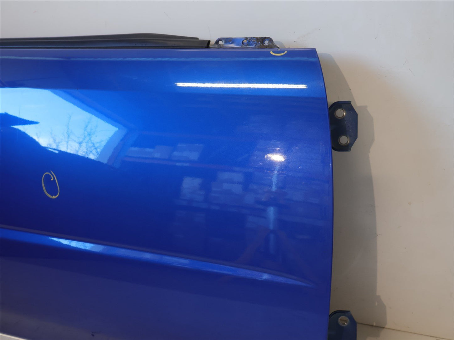 2002-2007 Subaru Impreza WRX Passenger Front Door RH 32J Black 02-07 641256