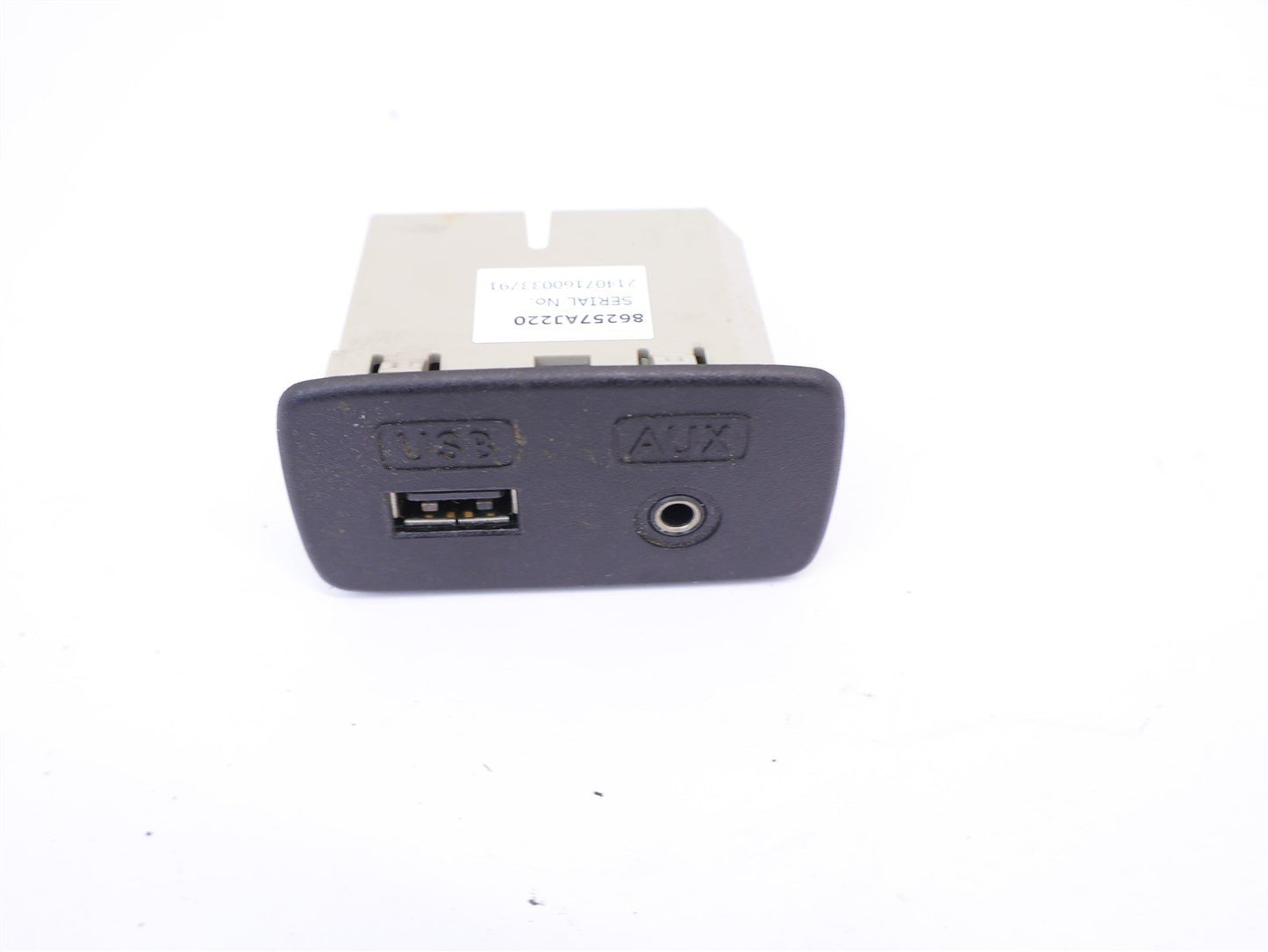 2015 Subaru WRX & STI Auxiliary Jack Port Aux Unit USB 86257AJ220 15 Forester