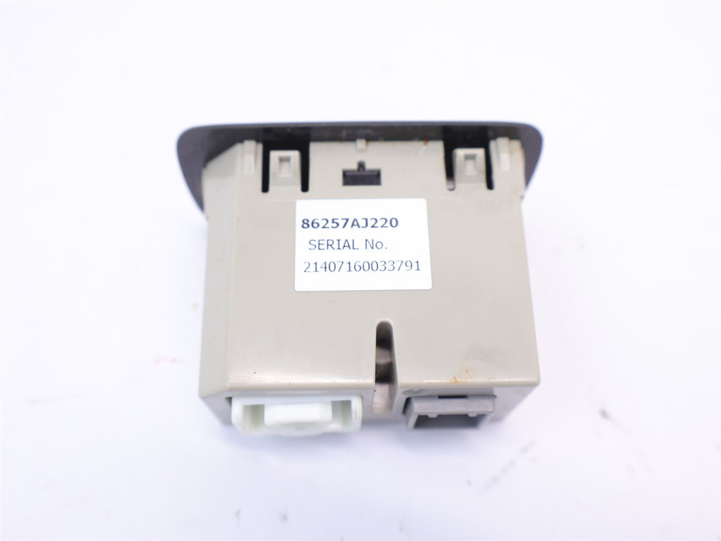 2015 Subaru WRX & STI Auxiliary Jack Port Aux Unit USB 86257AJ220 15 Forester