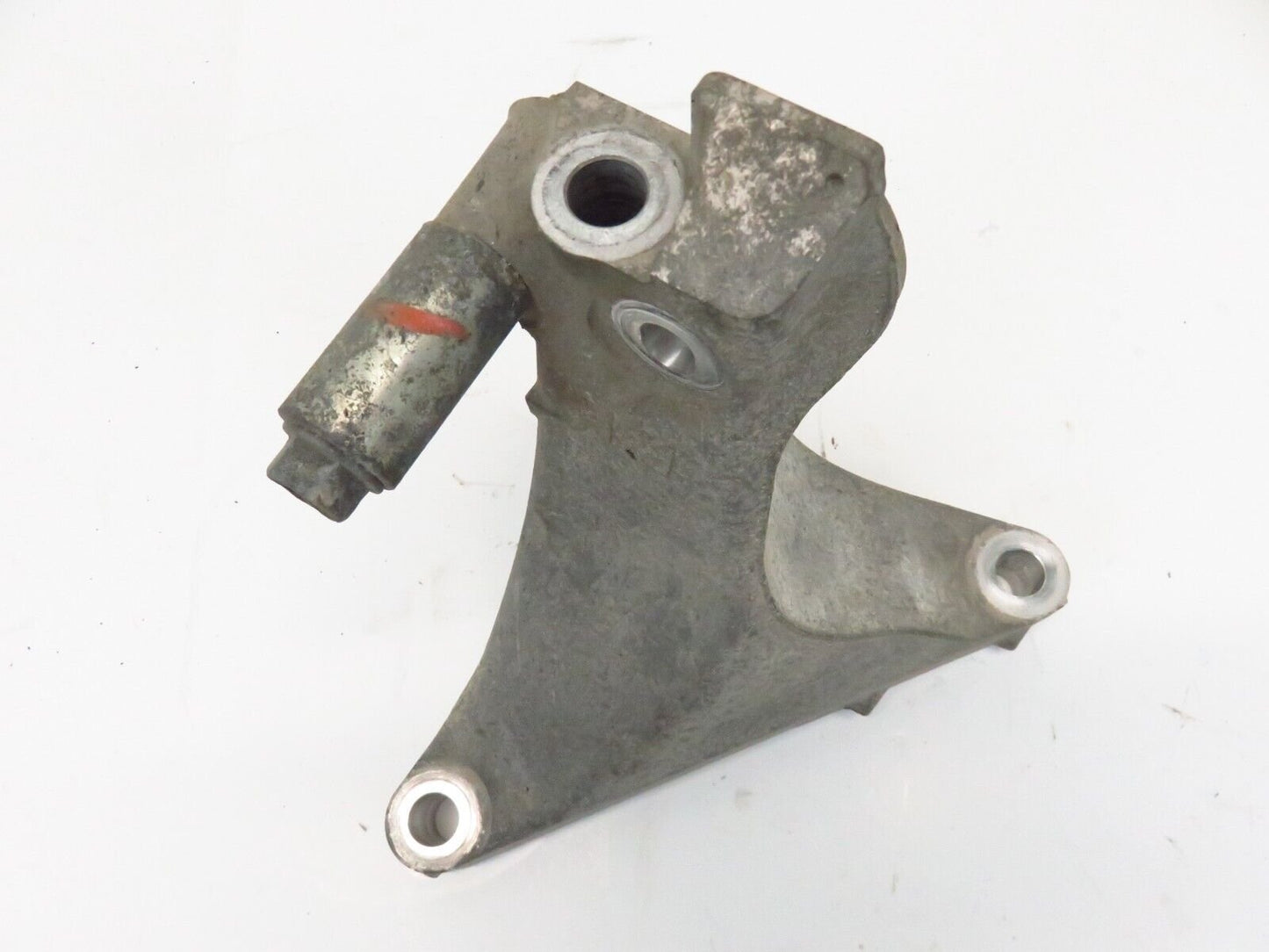 2014 Subaru Outback Transmission Bracket Mount Auto CVT Passenger RH Trans 10-14