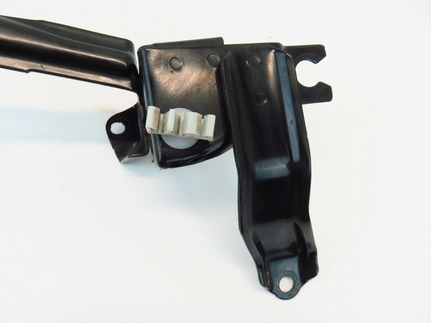 2015 Subaru XV Crosstrek ABS Brake Pump Module Bracket Support Brace 2013-2017