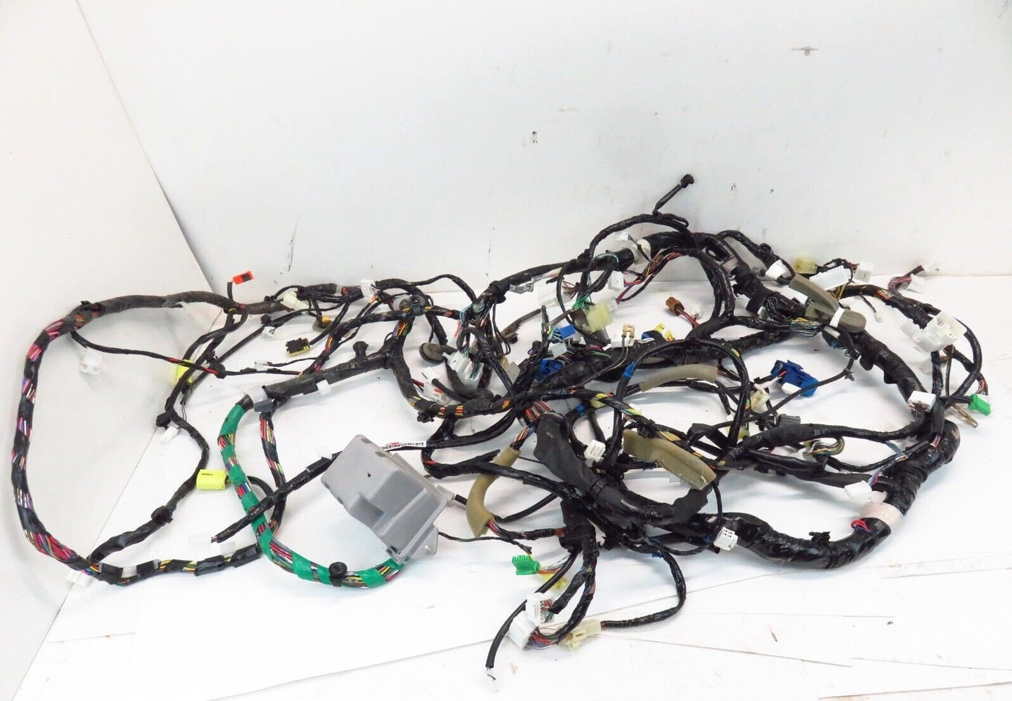 2014 Subaru Outback Dash Instrument Panel Wiring Harness Cluster Wire 81303AJ15A