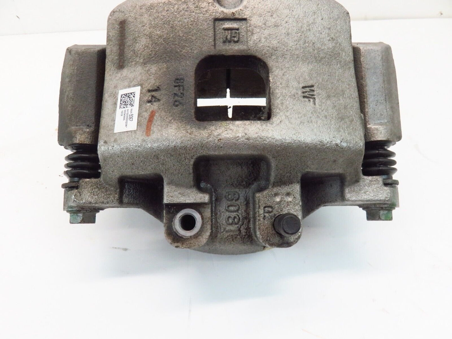 2018-2020 Buick Regal TourX Passenger Front Brake Caliper 33k RH Right OEM 18-20