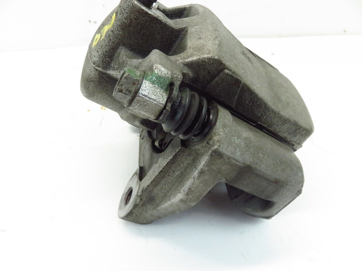 2018-2020 Buick Regal TourX Passenger Front Brake Caliper 33k RH Right OEM 18-20